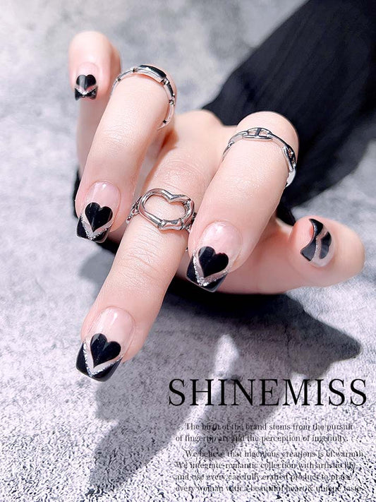 Short Nails Square Tips with Pure Black Heart Shinemiss 0030HP016